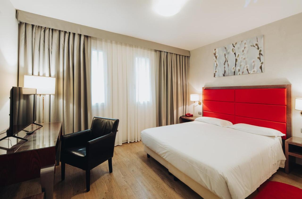 Hotel Alan Αντζόλα ντελ Εμίλια Εξωτερικό φωτογραφία