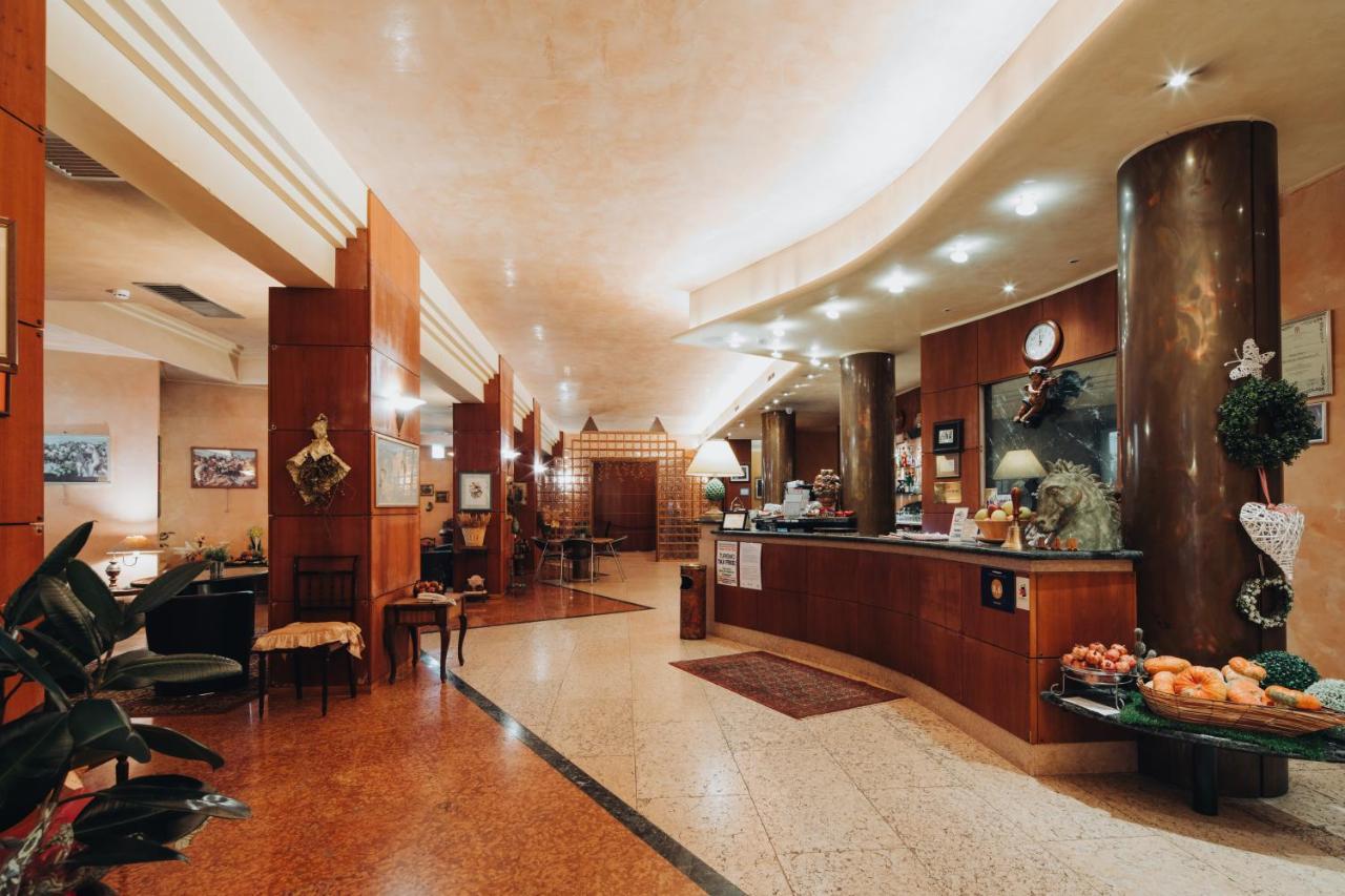 Hotel Alan Αντζόλα ντελ Εμίλια Εξωτερικό φωτογραφία