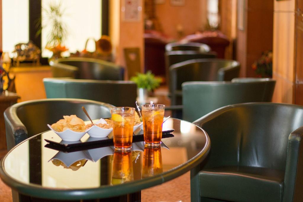 Hotel Alan Αντζόλα ντελ Εμίλια Εξωτερικό φωτογραφία
